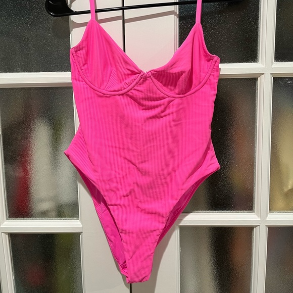 Frankies Bikinis- Pink One Piece - Large - Picture 4 of 5